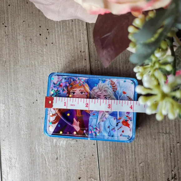 NWT Frozen 2 Cosmetic Case with Lip Gloss Bundle - Picture 4 of 14